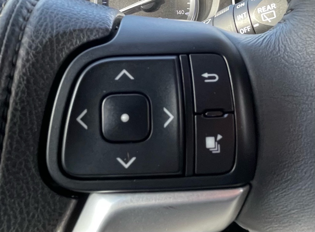 2015 Toyota Highlander XLE V6 Black at Community Toyota