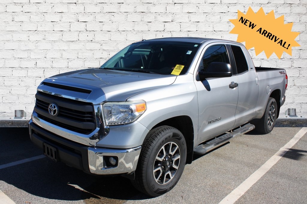 2015 Toyota Tundra SR5