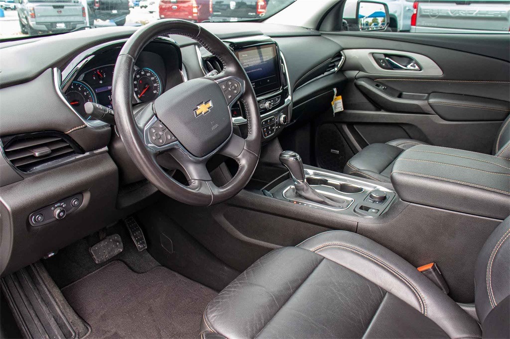 Used Car 2020 Chevrolet Traverse  3lt For Sale Under $30,000 In San Marcos, Texas