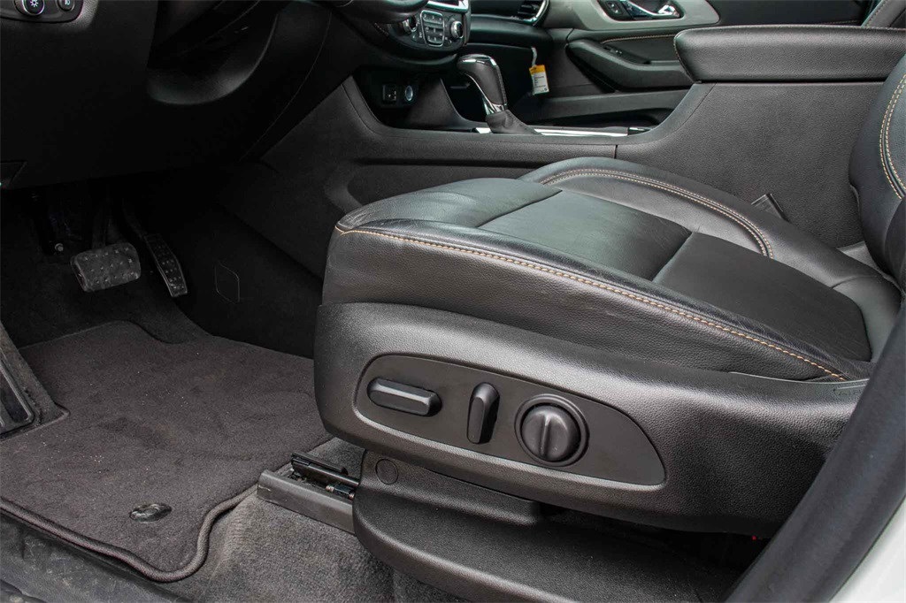 Used Car 2020 Chevrolet Traverse  3lt For Sale Under $30,000 In San Marcos, Texas