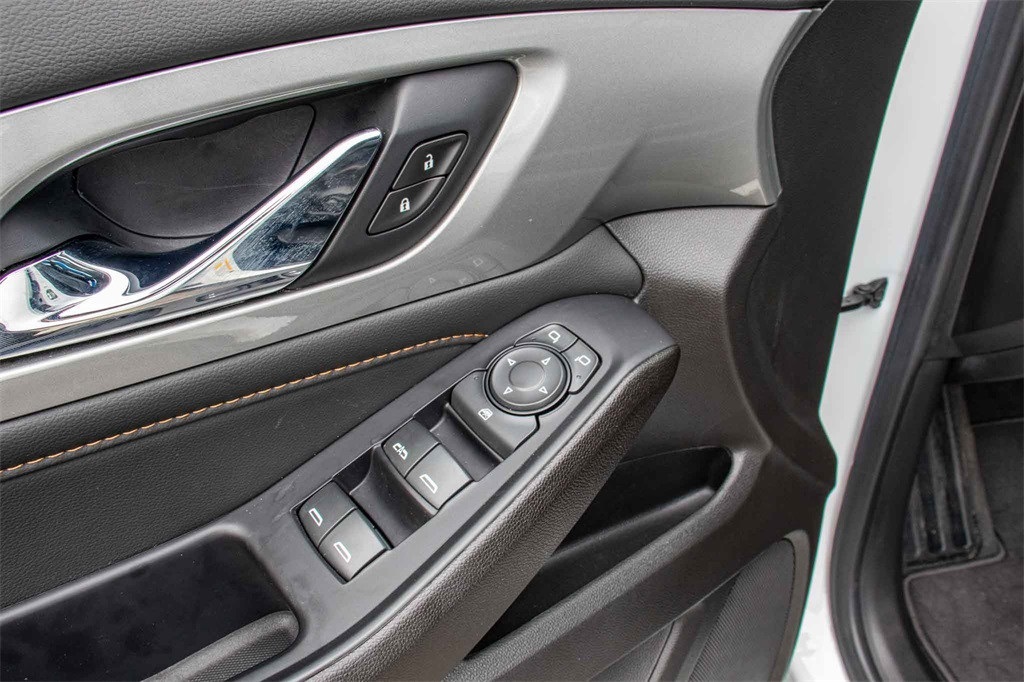 Used Car 2020 Chevrolet Traverse  3lt For Sale Under $30,000 In San Marcos, Texas