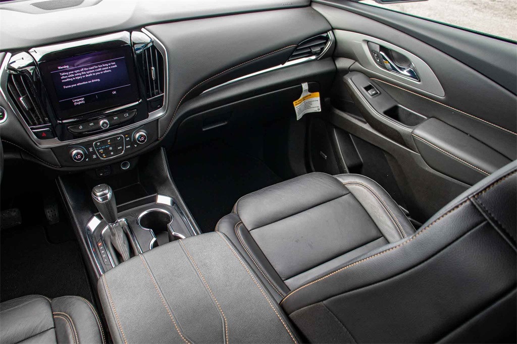 Used Car 2020 Chevrolet Traverse  3lt For Sale Under $30,000 In San Marcos, Texas