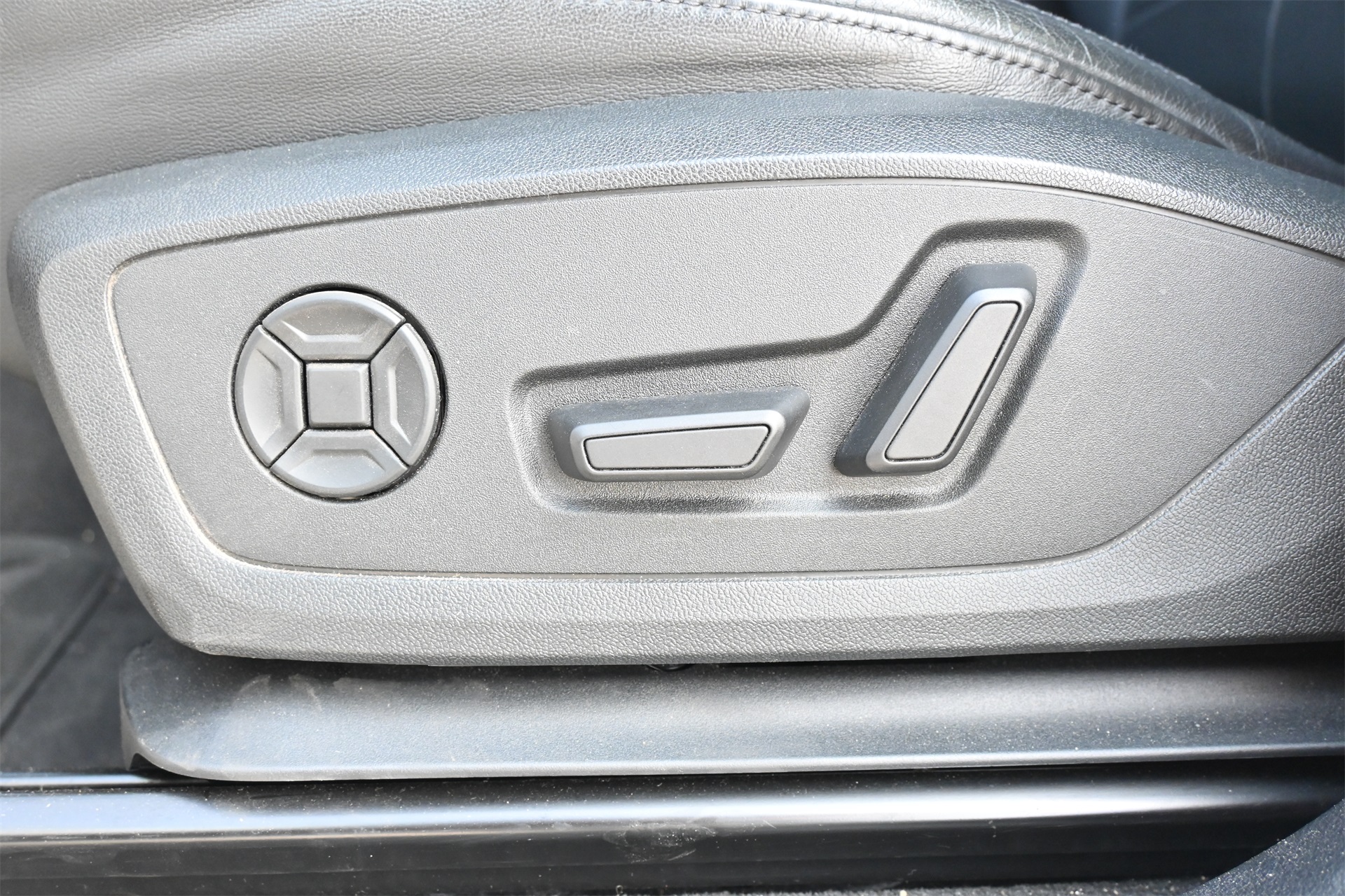 2023 Audi Q3 Premium White at North Houston Mitsubishi