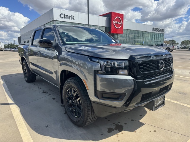 2026 Nissan Frontier SV's photo