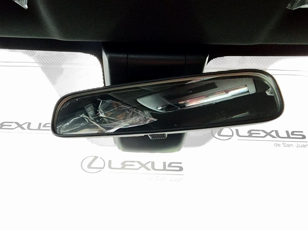 Thumbnail: 2025 Lexus IS - 20