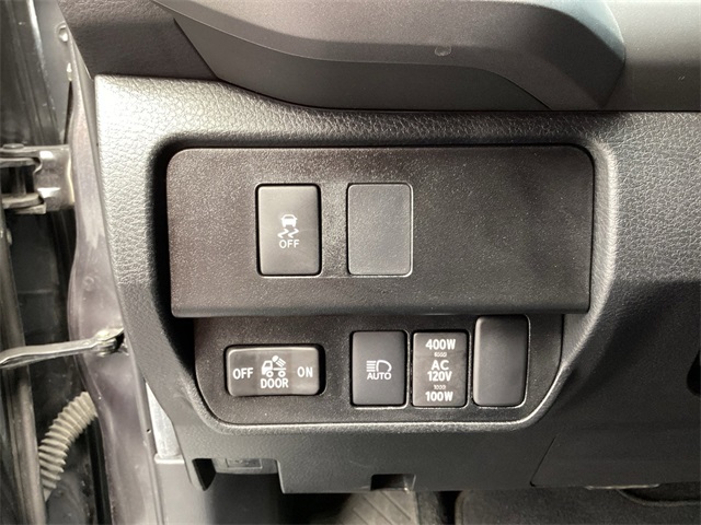 Used Car 2022 Toyota Tacoma  For Sale Under $35,000 In San Antonio, Texas