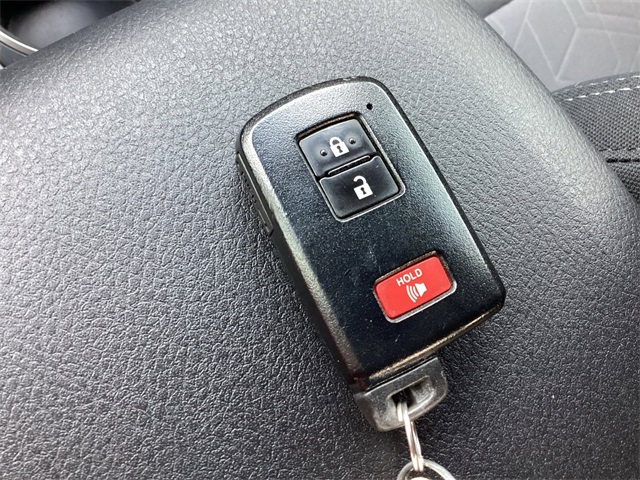 Used Car 2022 Toyota Tacoma  For Sale Under $35,000 In San Antonio, Texas