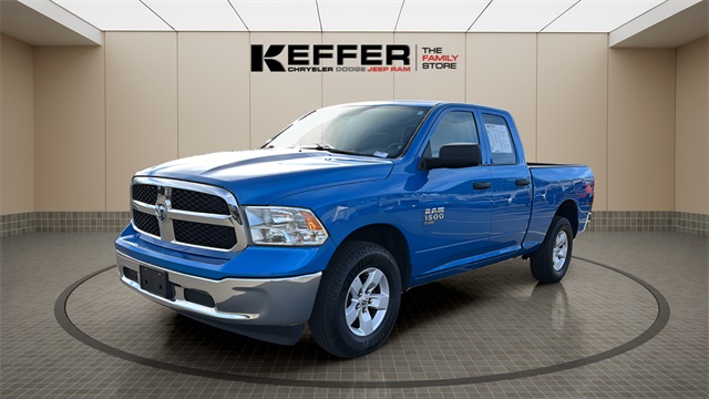 2024 RAM 1500 Classic SLT Quad Cab 4WD