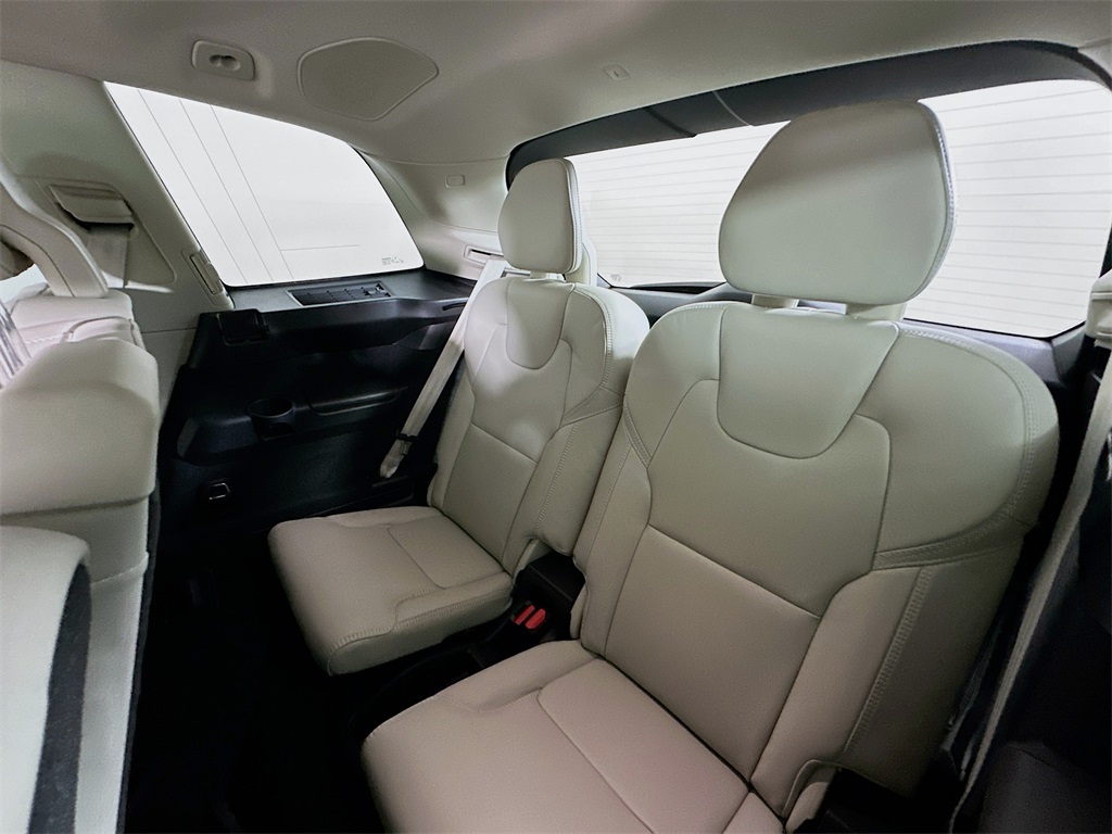 New Vapour Grey Metallic 2026 Volvo XC90 B6 Ultra for Sale