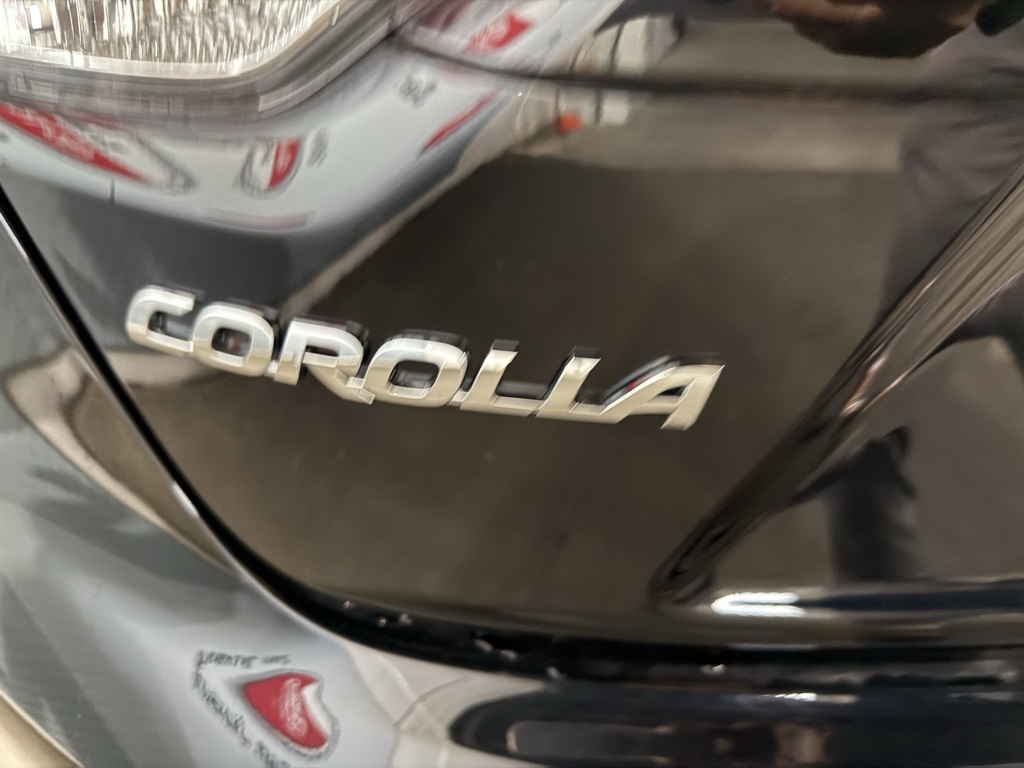 Thumbnail: 2025 Toyota Corolla - 18