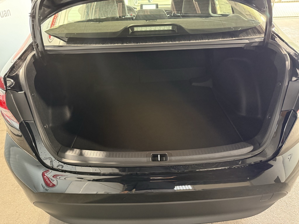 Thumbnail: 2025 Toyota Corolla - 19