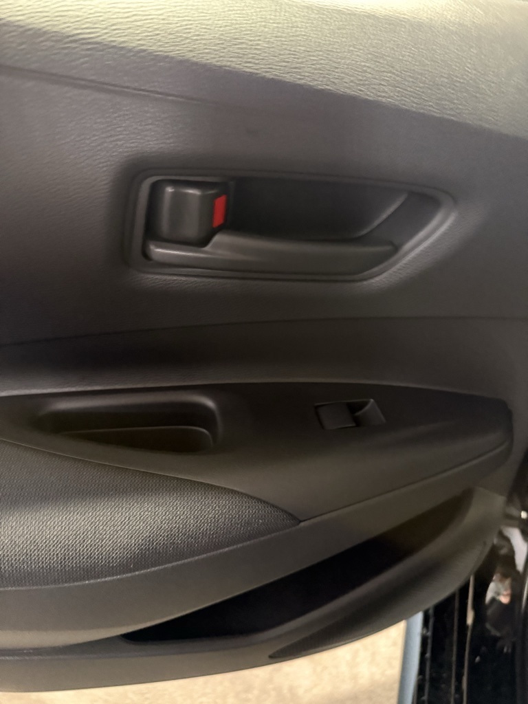 Thumbnail: 2025 Toyota Corolla - 21