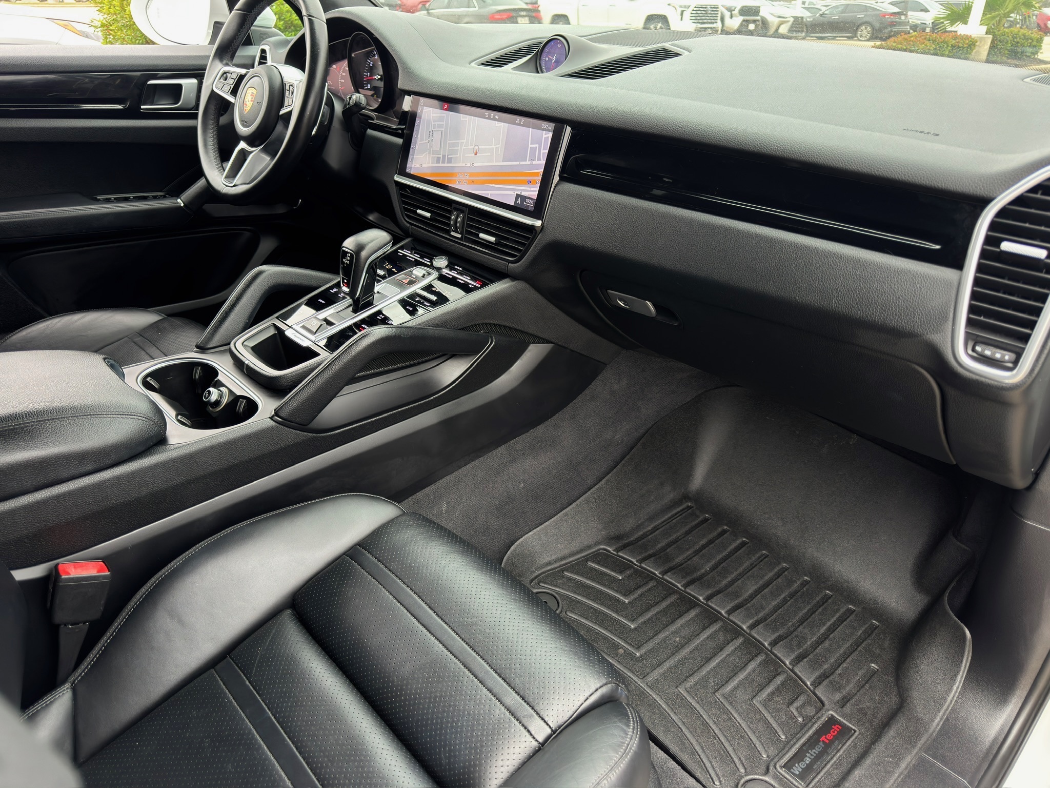 2020 Porsche Cayenne Base White at Autostrade