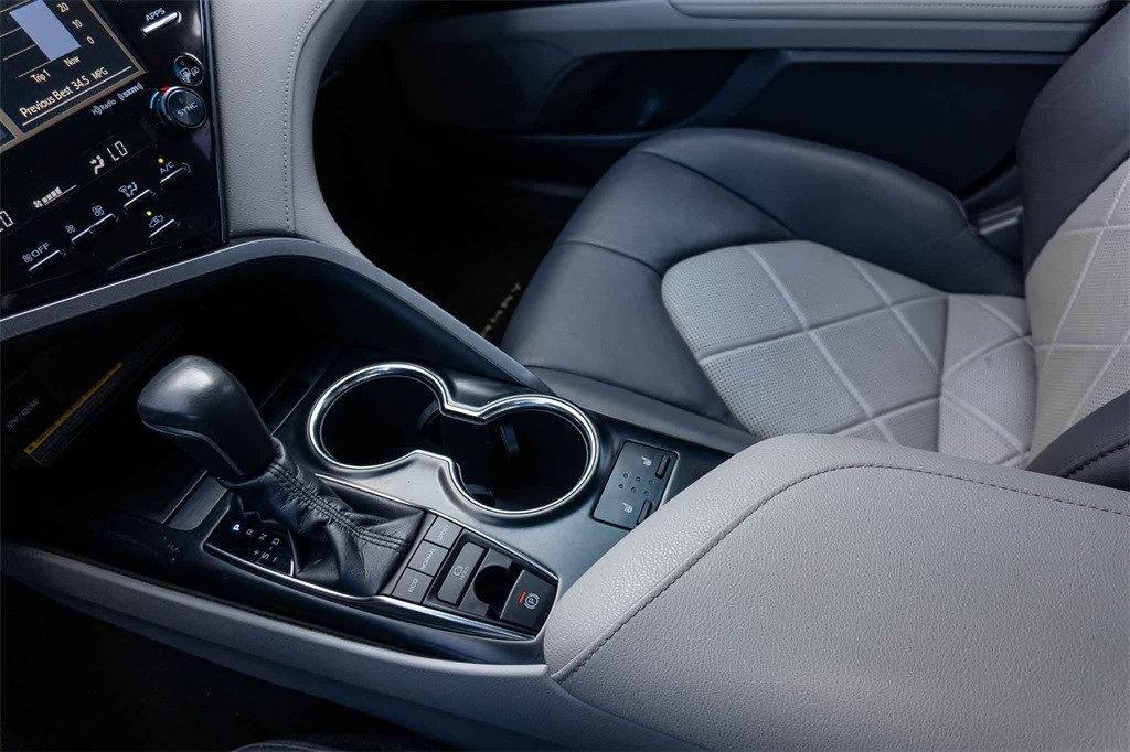 Used Car 2019 Toyota Camry  Xle For Sale Under $25,000 In San Marcos, Texas