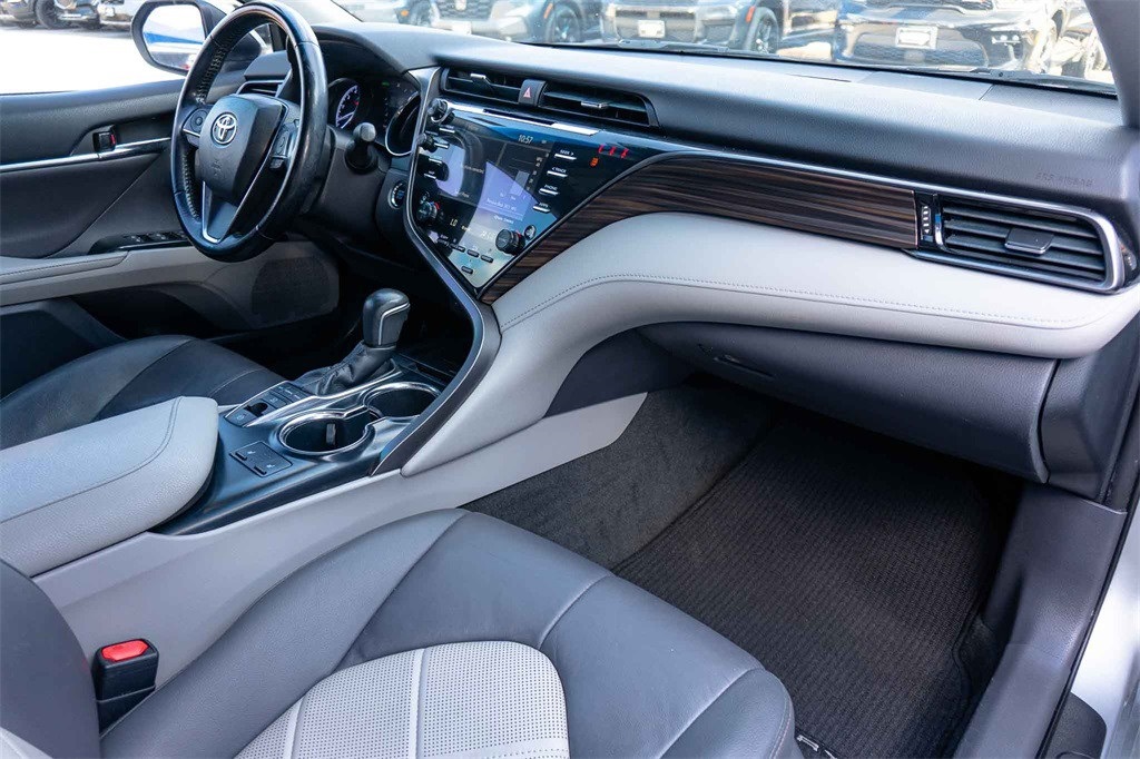 Used Car 2019 Toyota Camry  Xle For Sale Under $25,000 In San Marcos, Texas