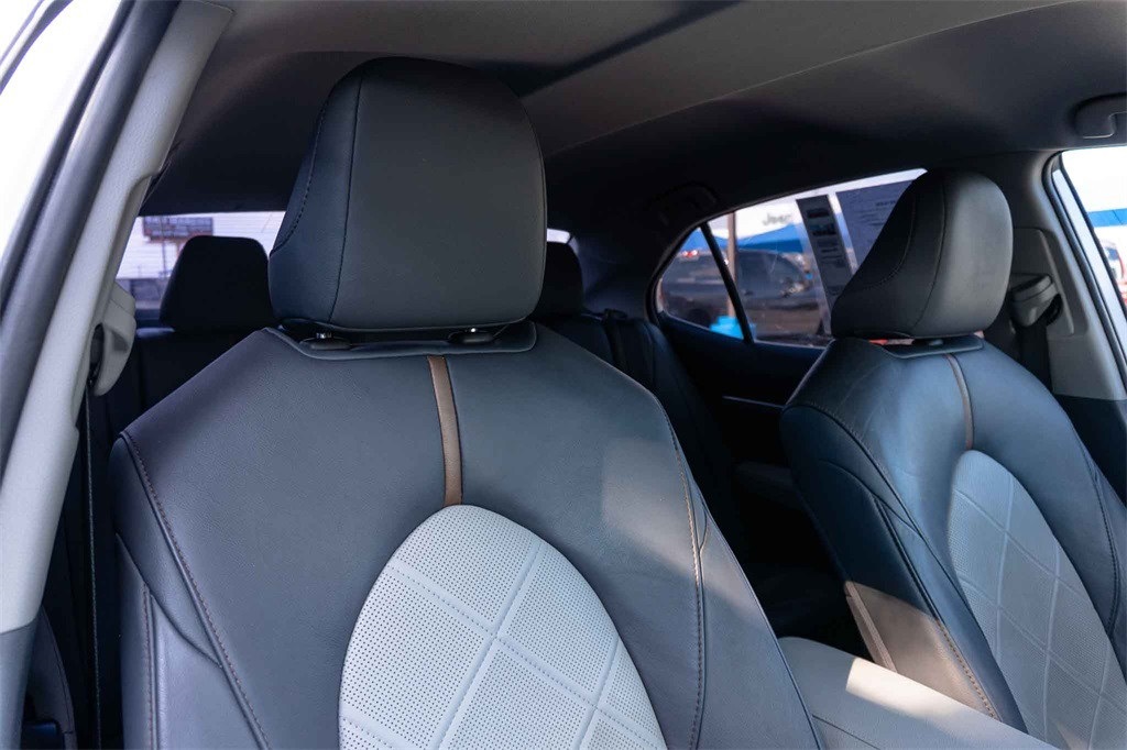 Used Car 2019 Toyota Camry  Xle For Sale Under $25,000 In San Marcos, Texas