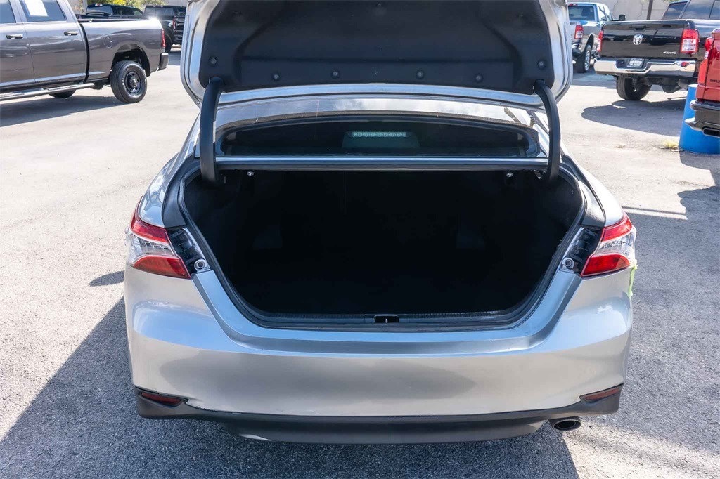Used Car 2019 Toyota Camry  Xle For Sale Under $25,000 In San Marcos, Texas
