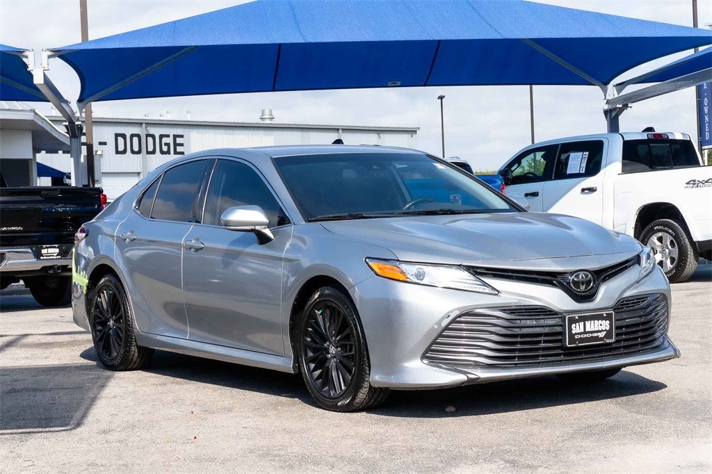 Used Car 2019 Toyota Camry  Xle For Sale Under $25,000 In San Marcos, Texas