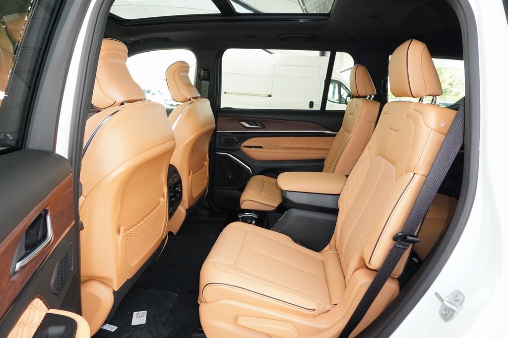 New Car 2025 Jeep Grand Cherokee L  Summit For Sale In Weatherford, Texas