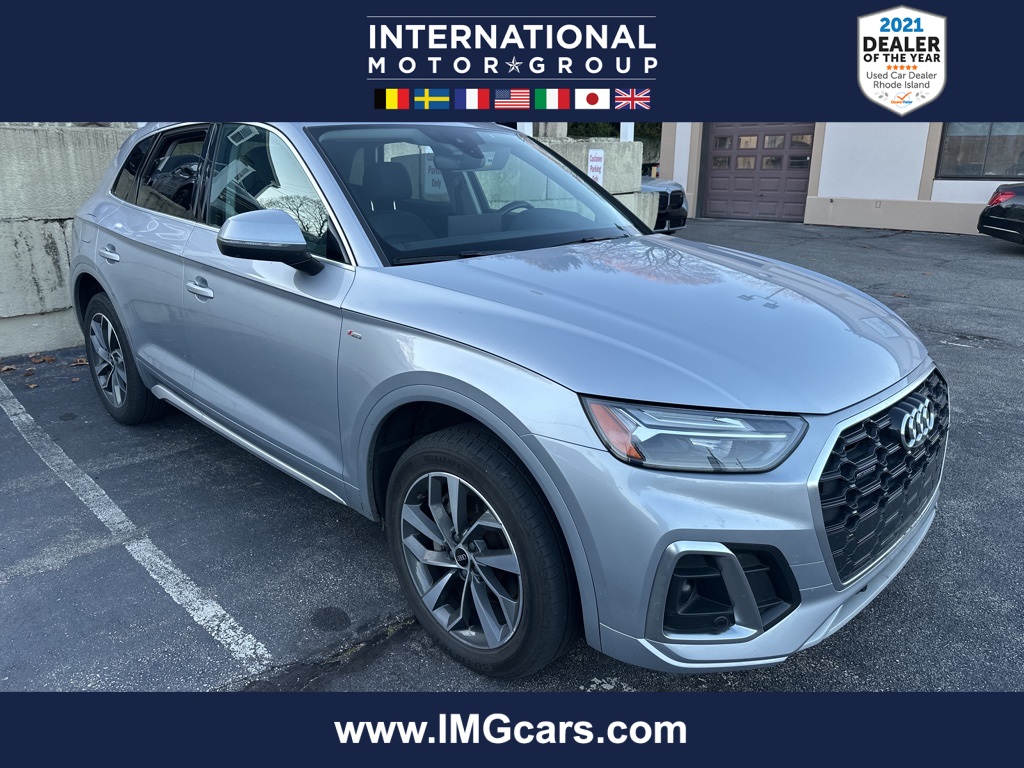 2023 Audi Q5 Premium Plus's photo