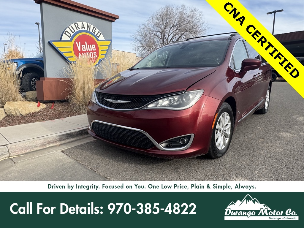 2017 Chrysler Pacifica Touring-L