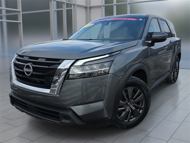 2022 Nissan Pathfinder S 4WD