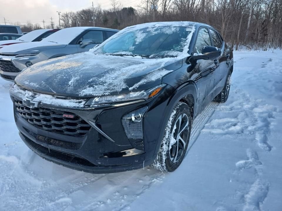 2024 Chevrolet Trax RS with 1RS FWD