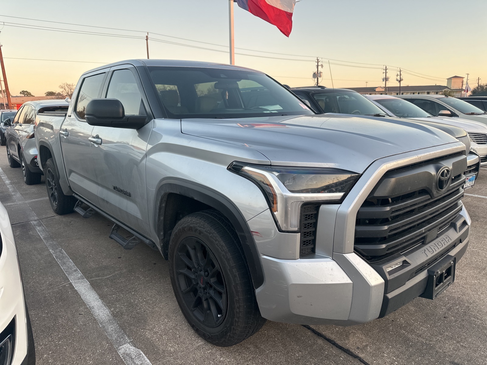 2025 Toyota Tundra SR5 CrewMax Cab RWD