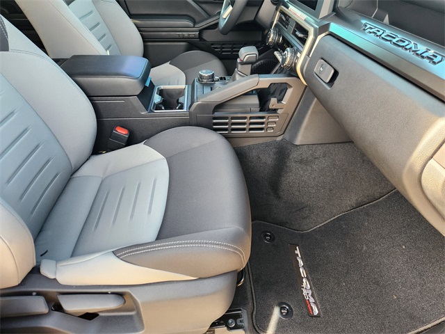 2025 Toyota Tacoma TRD Sport - 9