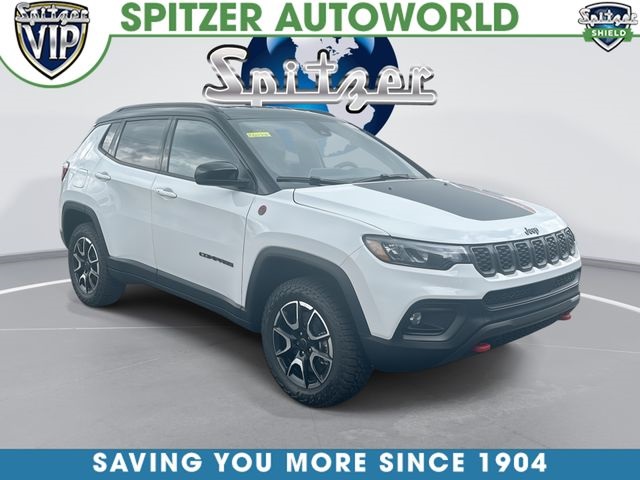 Bright White Clearcoat 2026 Jeep Compass SUV / Crossover Four-Wheel Drive 8-Speed Automatic