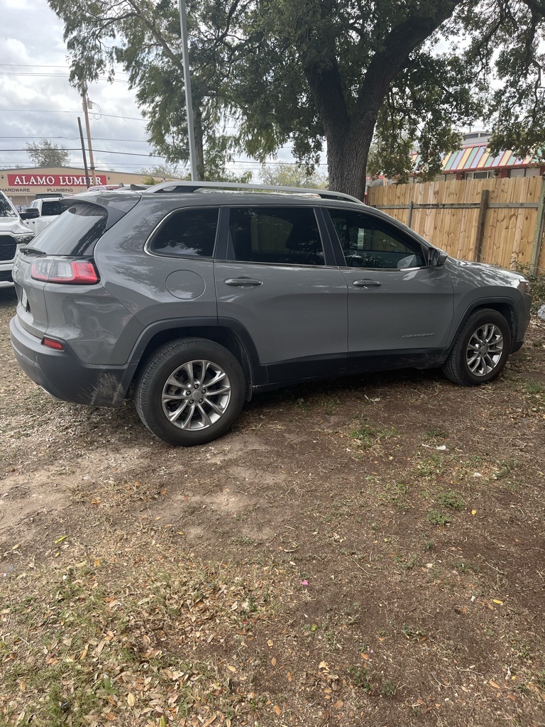 2020 Jeep Cherokee Altitude - 3