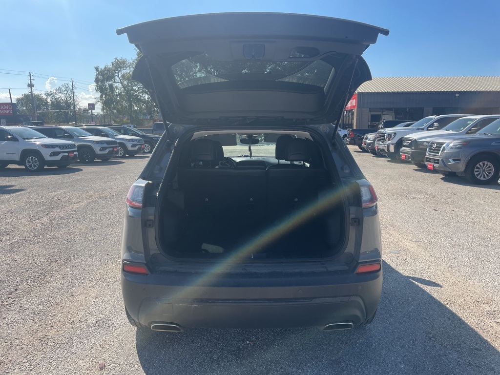 2020 Jeep Cherokee Altitude - 7