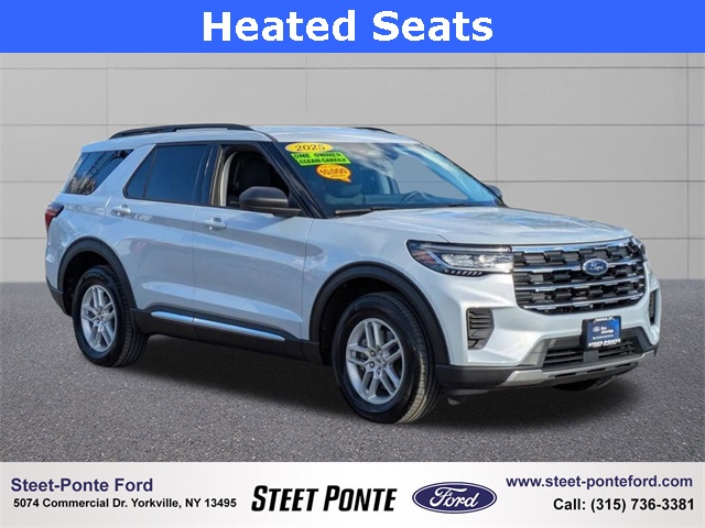 2025 Ford Explorer Active AWD