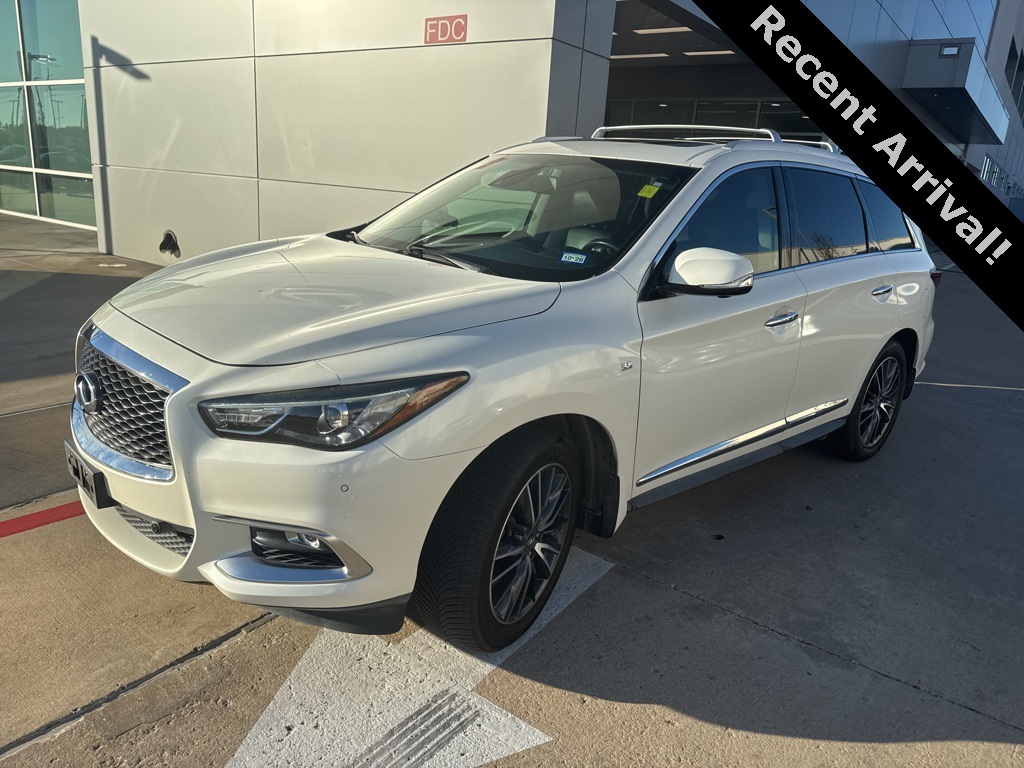 2016 INFINITI QX60 Base White at Ultimate Motorsports