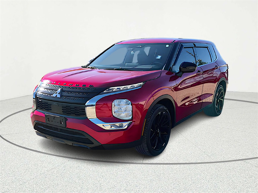 2023 Mitsubishi Outlander SE Black Edition Red at North Houston Mitsubishi