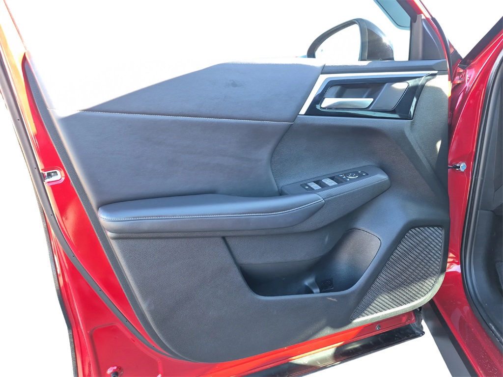 2023 Mitsubishi Outlander SE Black Edition Red at North Houston Mitsubishi