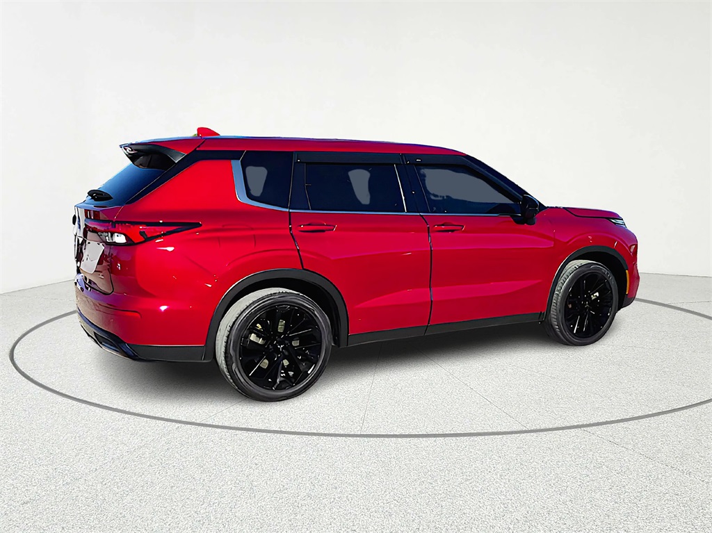 2023 Mitsubishi Outlander SE Black Edition Red at North Houston Mitsubishi