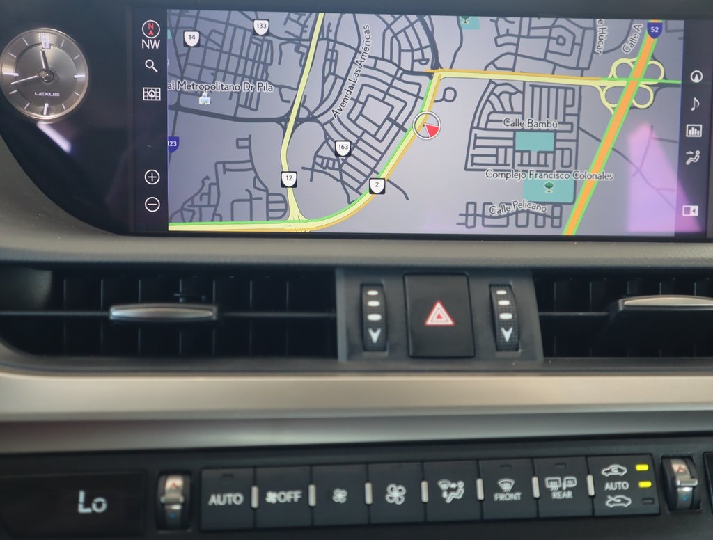 Thumbnail: 2020 Lexus ES - 31