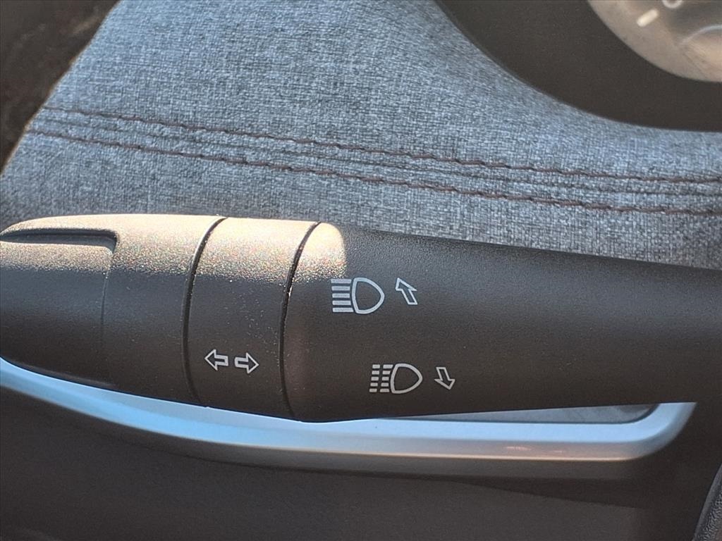 2023 Jeep Compass Latitude Lux White at Mac Haik CDJR North Houston