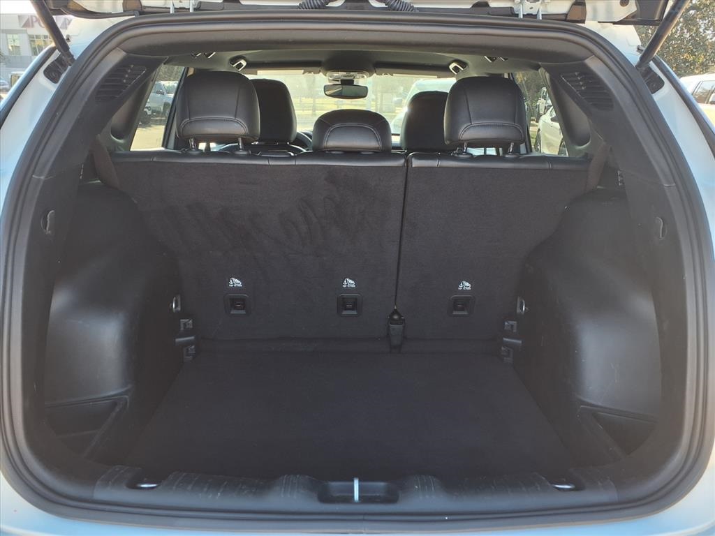 2023 Jeep Compass Latitude Lux - 6