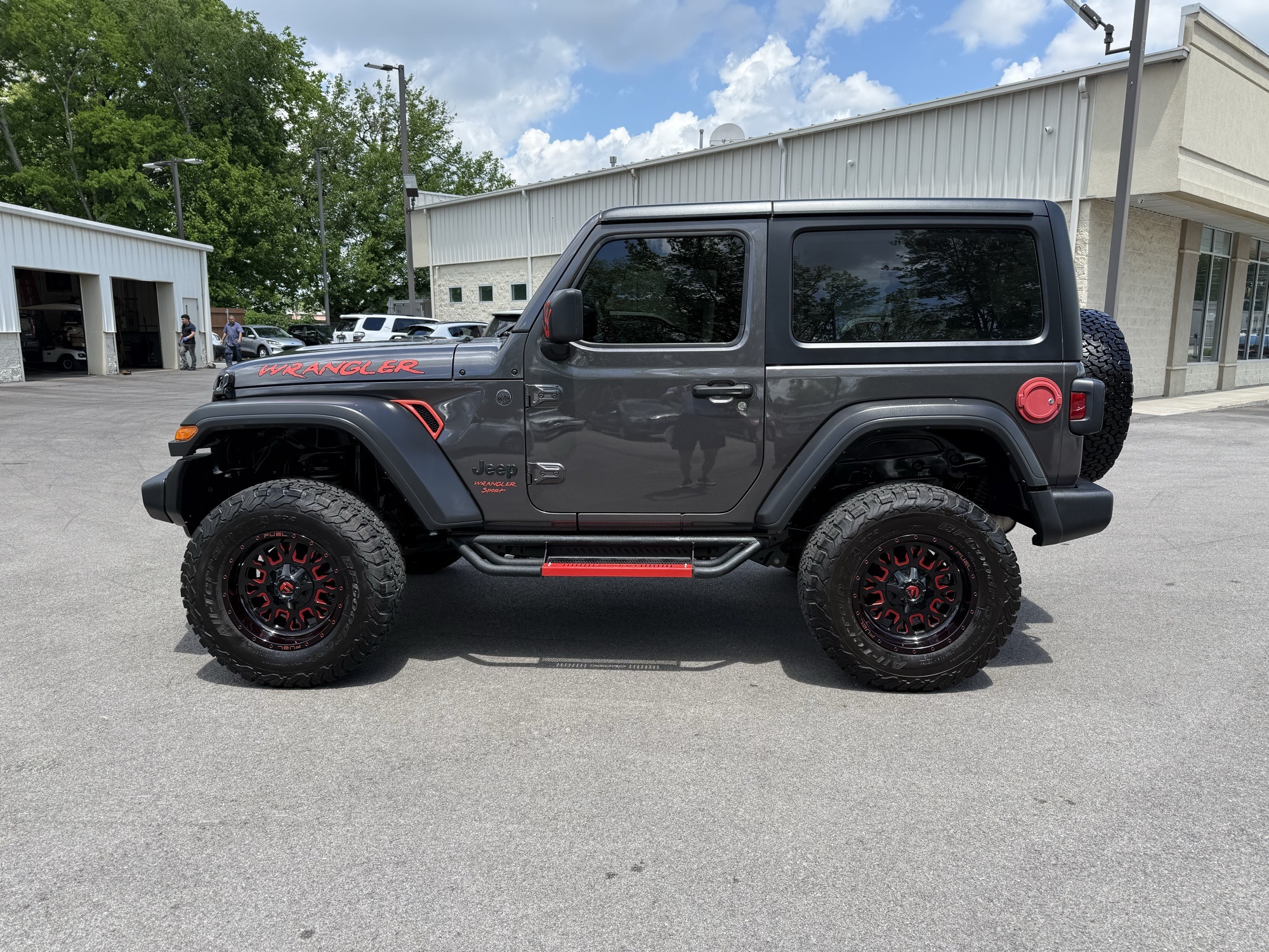 2022 Jeep Wrangler Sport S photo 4
