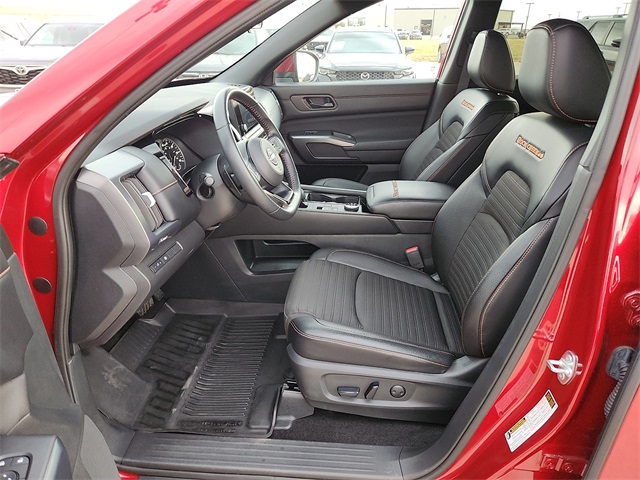 Used Car 2024 Nissan Pathfinder  Rock Creek For Sale Under $40,000 In Plainview, Texas