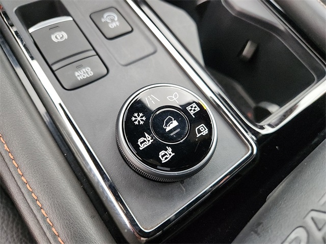 Used Car 2024 Nissan Pathfinder  Rock Creek For Sale Under $40,000 In Plainview, Texas