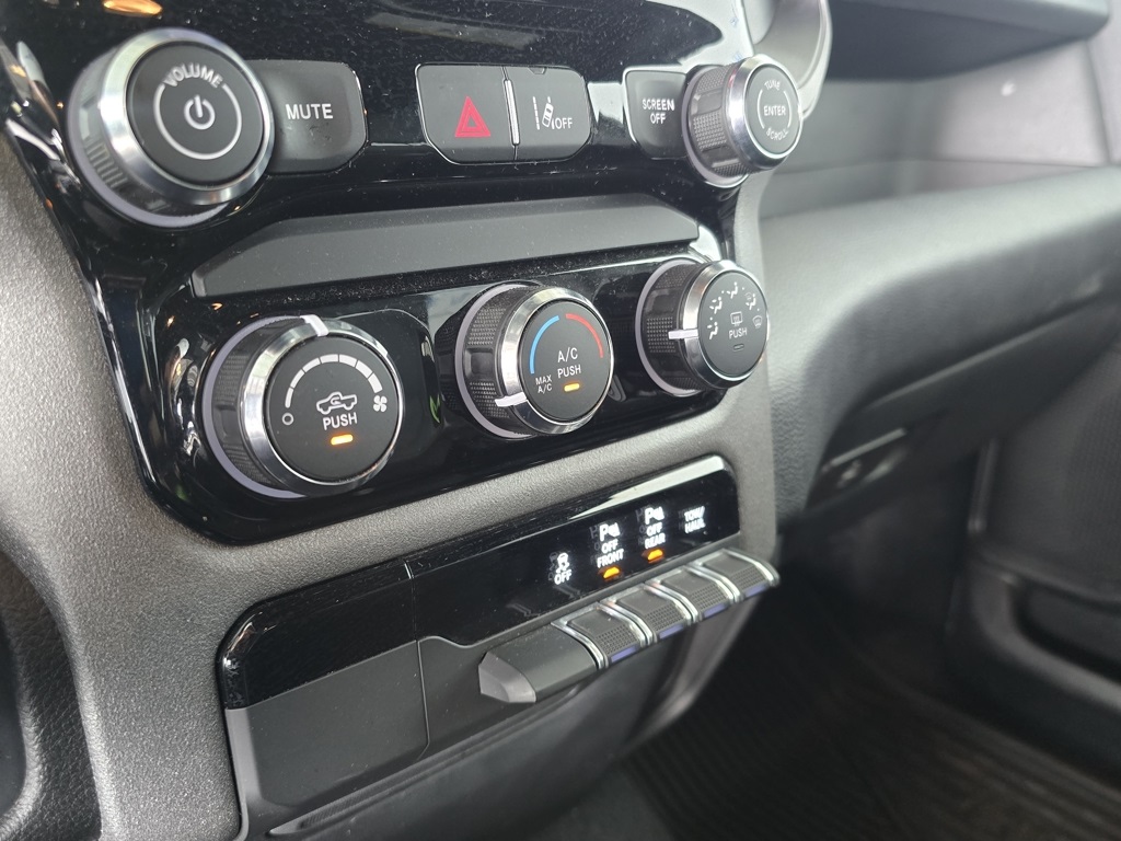 Thumbnail: 2025 RAM 1500 - 12