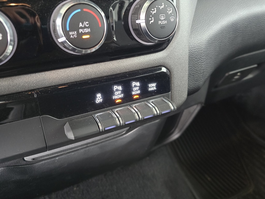 Thumbnail: 2025 RAM 1500 - 13