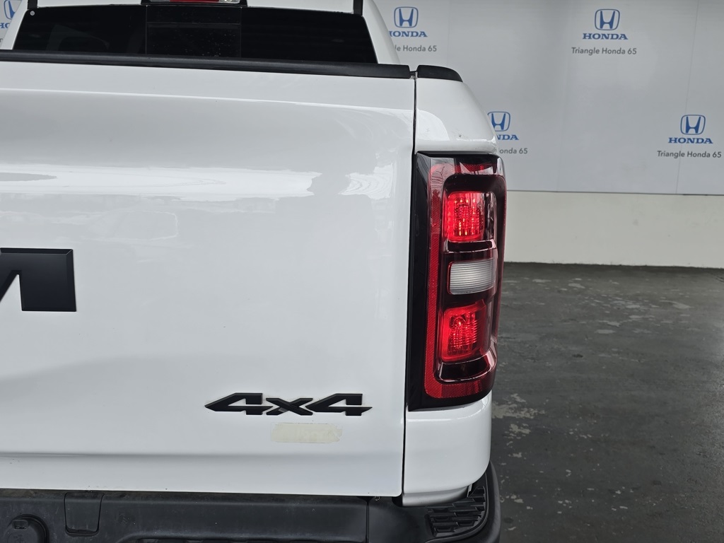 Thumbnail: 2025 RAM 1500 - 32