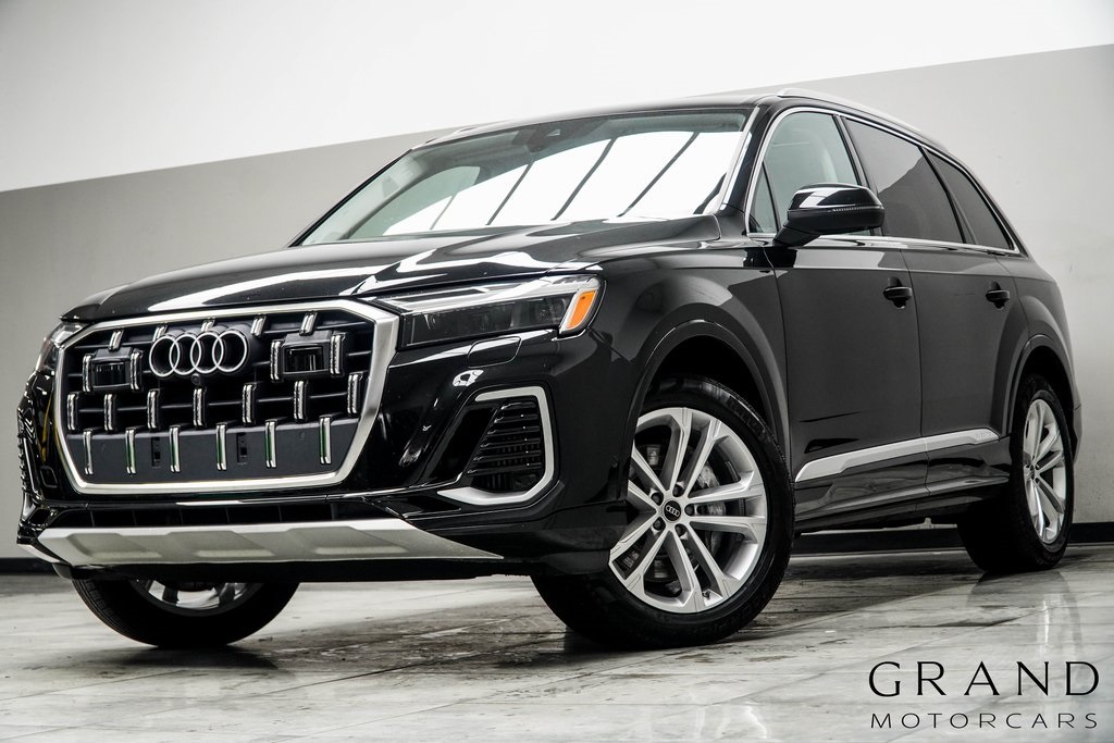 2025 Audi Q7 quattro Premium Plus 55 TFSI