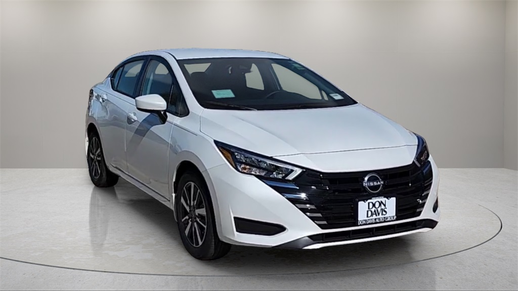 2025 Nissan Versa