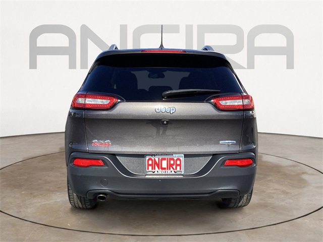 Used Car 2018 Jeep Cherokee  Latitude Plus For Sale In San Antonio, Texas