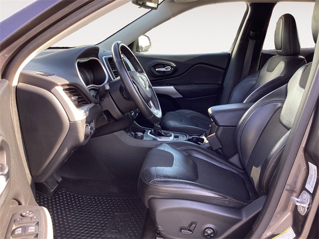 Used Car 2018 Jeep Cherokee  Latitude Plus For Sale In San Antonio, Texas